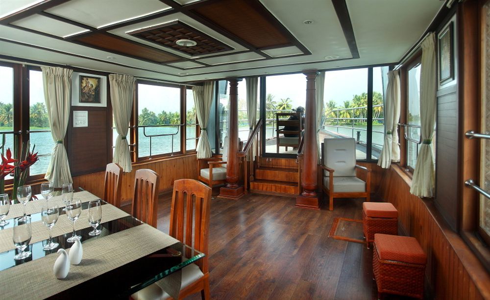 Vasundhara Sarovar Premiere Alappuzha 외부 사진